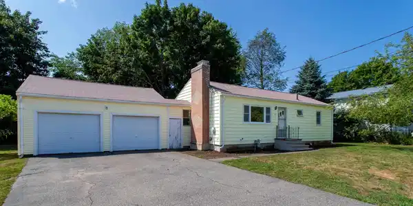 16 Tuck Road
