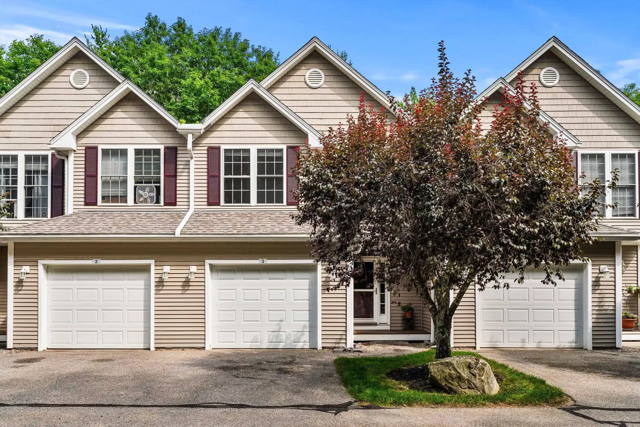 Image 1: Beautiful 3 bedroom condo Image 1: Beautiful 3 bedroom condo