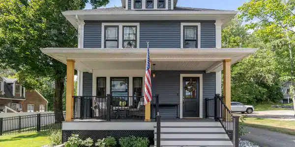 138 Broadway