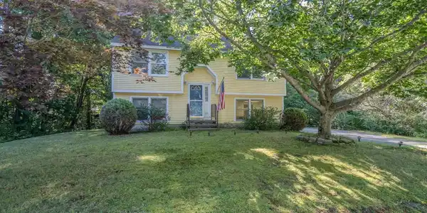 7 Woods Drive