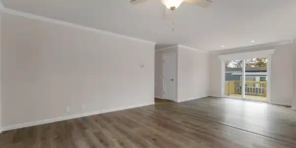16 Sycamore Avenue