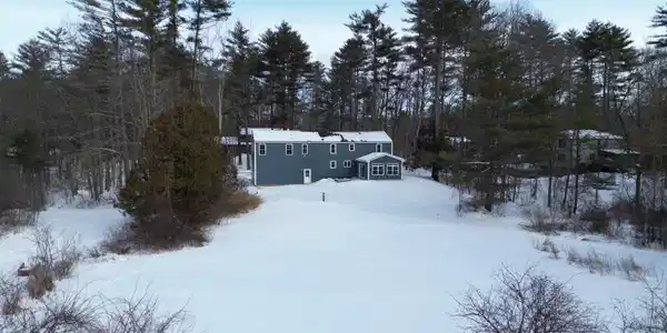 8 Meserve Road