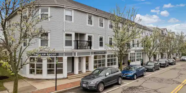 59 Deer Street