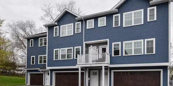 23 Everett Street