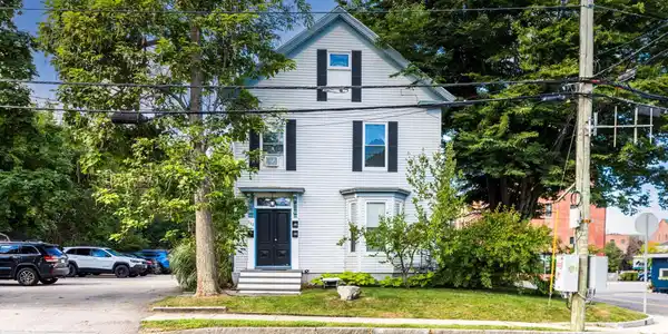 112 Cass Street