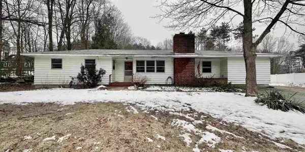 211 Grant Road