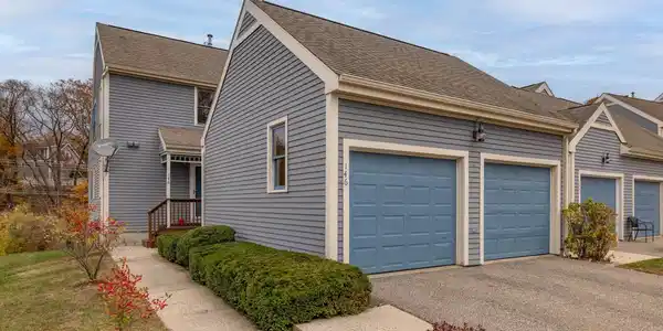 146 Spinnaker Way