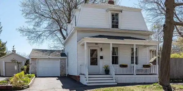 337 Thornton Street