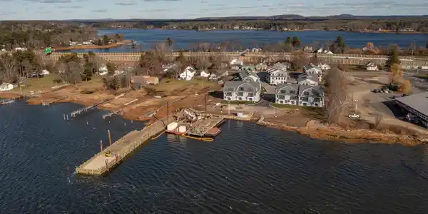 23 LITTLE BAY