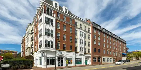 77 Hanover Street