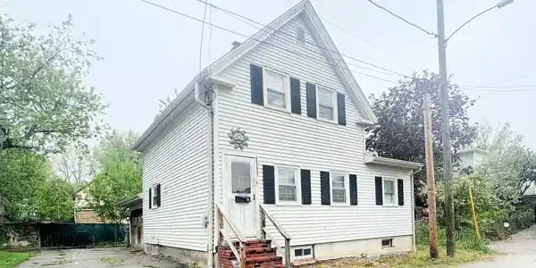 11 Freeman Court