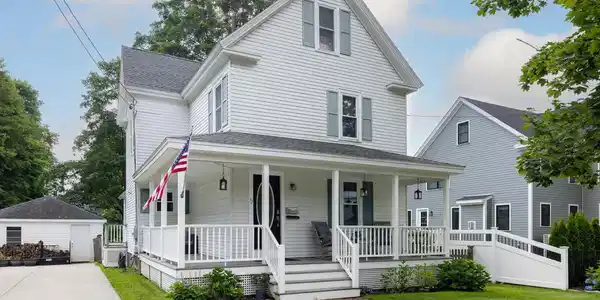 72 Lincoln Avenue