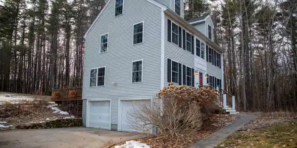6 Gina Way