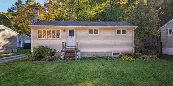 5 Cedarbrook Drive