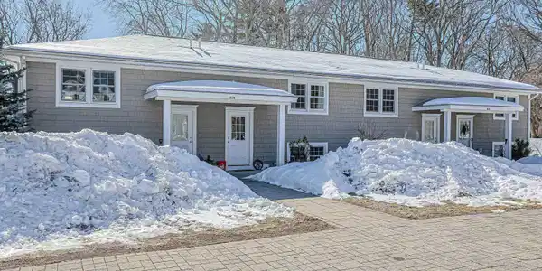 415 High Street