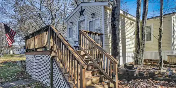 11 Limestone Way
