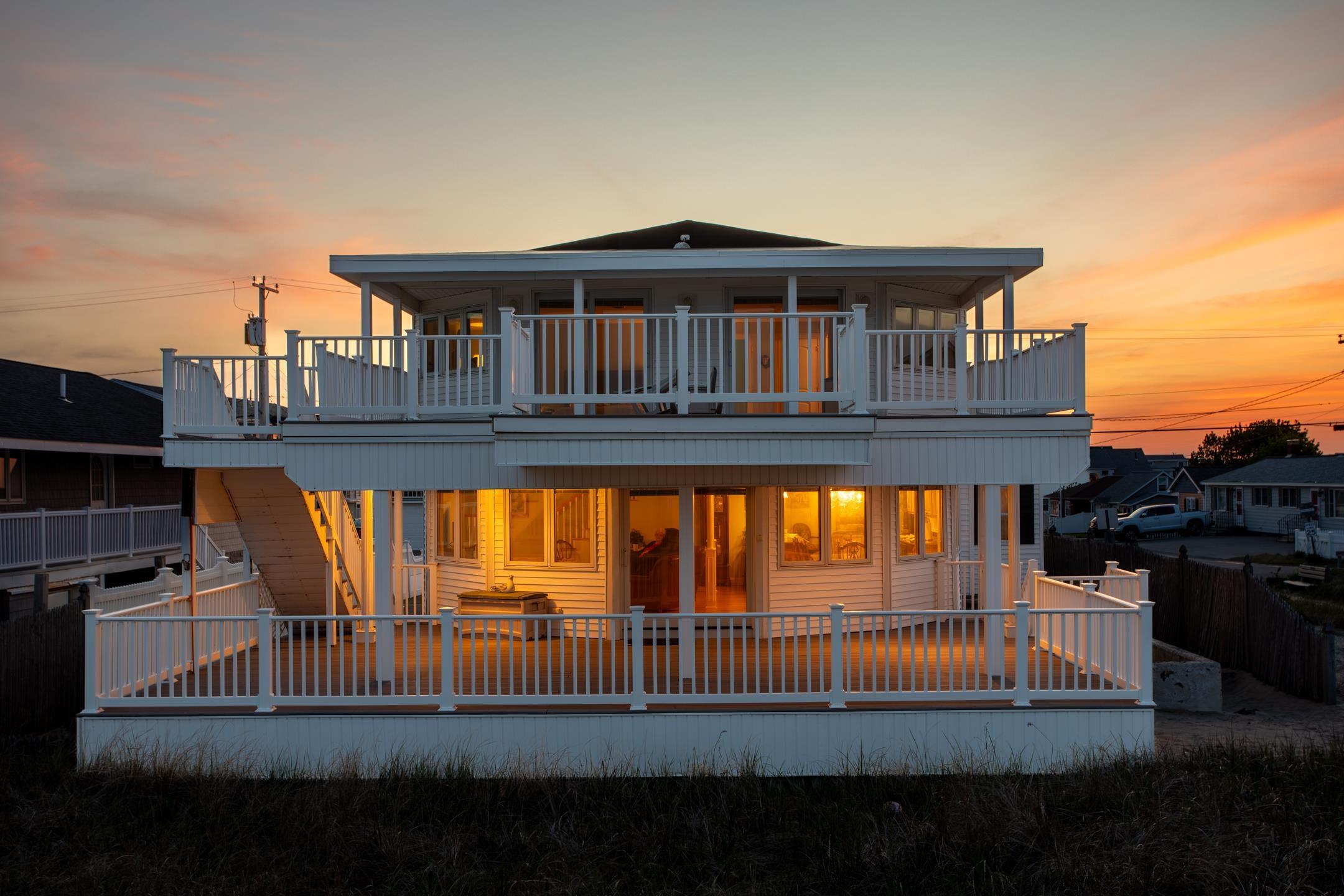 Image 1: Twilight Oceanfront Elevation