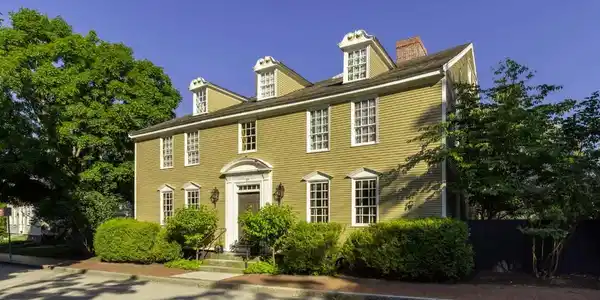 27 Hancock Street