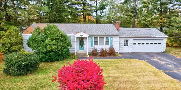 34 Pinecrest