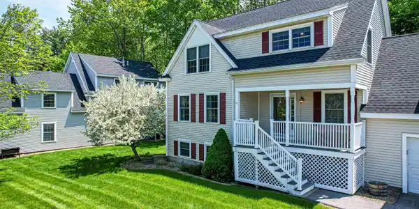 22 Trestle Way