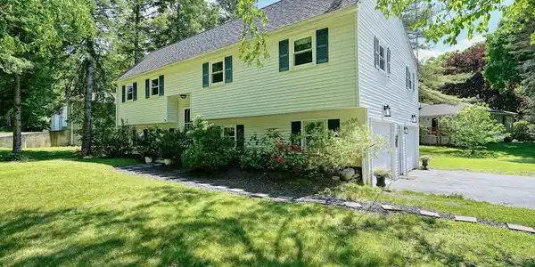 606 Elwyn Road