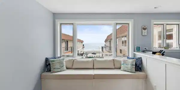 407 Ocean Boulevard