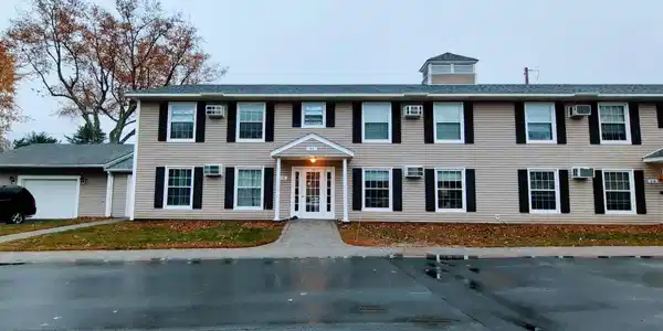 89 Winnacunnet Road