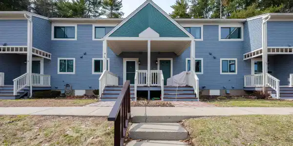 61 Spinnaker Way