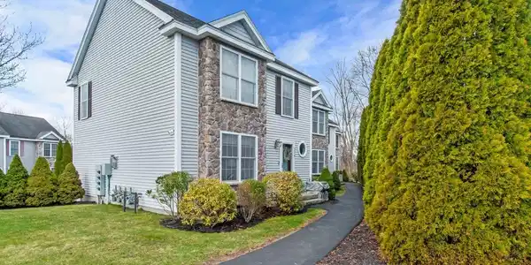 39 C Albacore Way