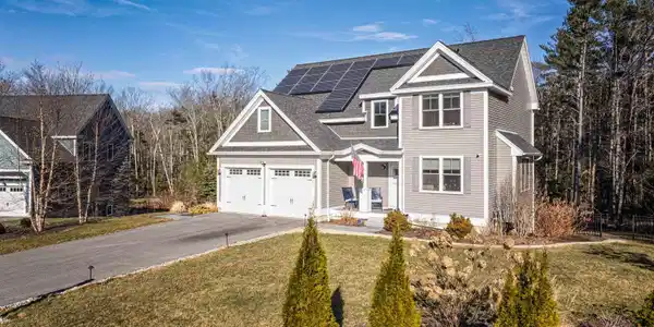 121 Emerald Lane