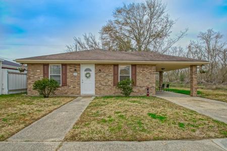 2408 RIVER QUEEN Drive