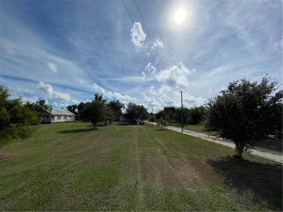 636 BURAS RIVER Road