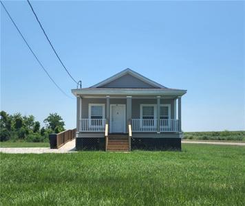 119 W GULF Drive