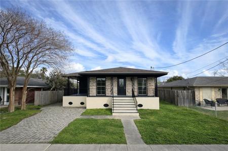 1917 HEIGHTS Drive