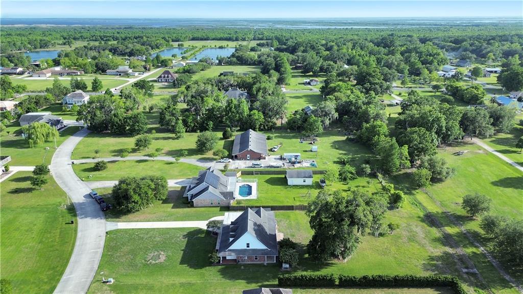 Image 4: Gorgeous Sylvia Park Estates
