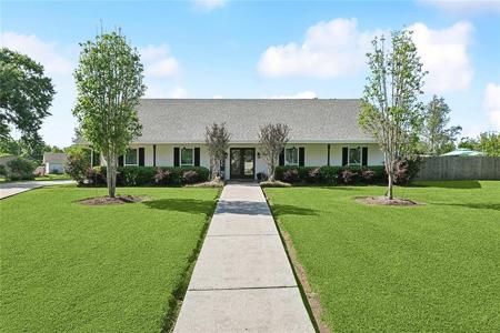 313 SARAH VICTORIA Drive