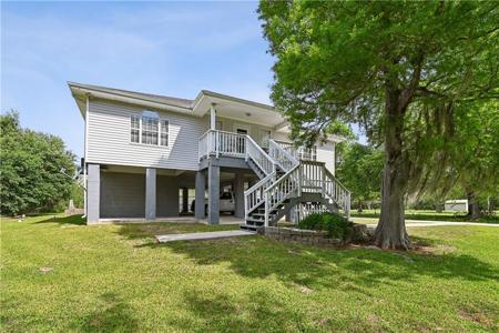 1115 FLORISSANT Highway