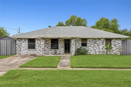 2104 CREEDMORE Drive