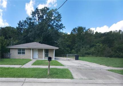 1736 HEIGHTS Drive
