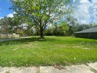 1741 HEIGHTS Drive