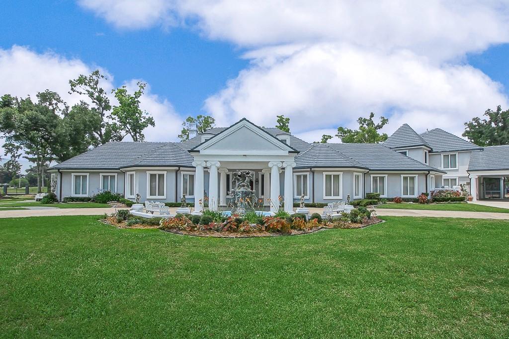 444 OAK ALLEY Drive, Houma, LA lhrmls01677761