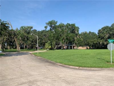 140 REGINA Drive