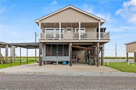 7442 EDGEWATER Drive