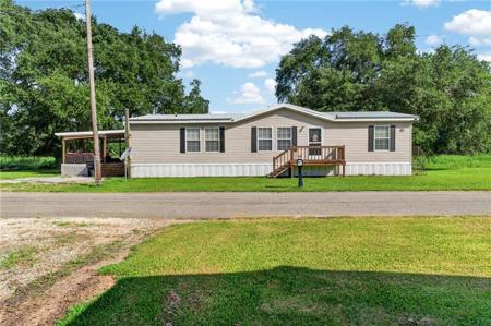174 PELAS HYMAN Lane