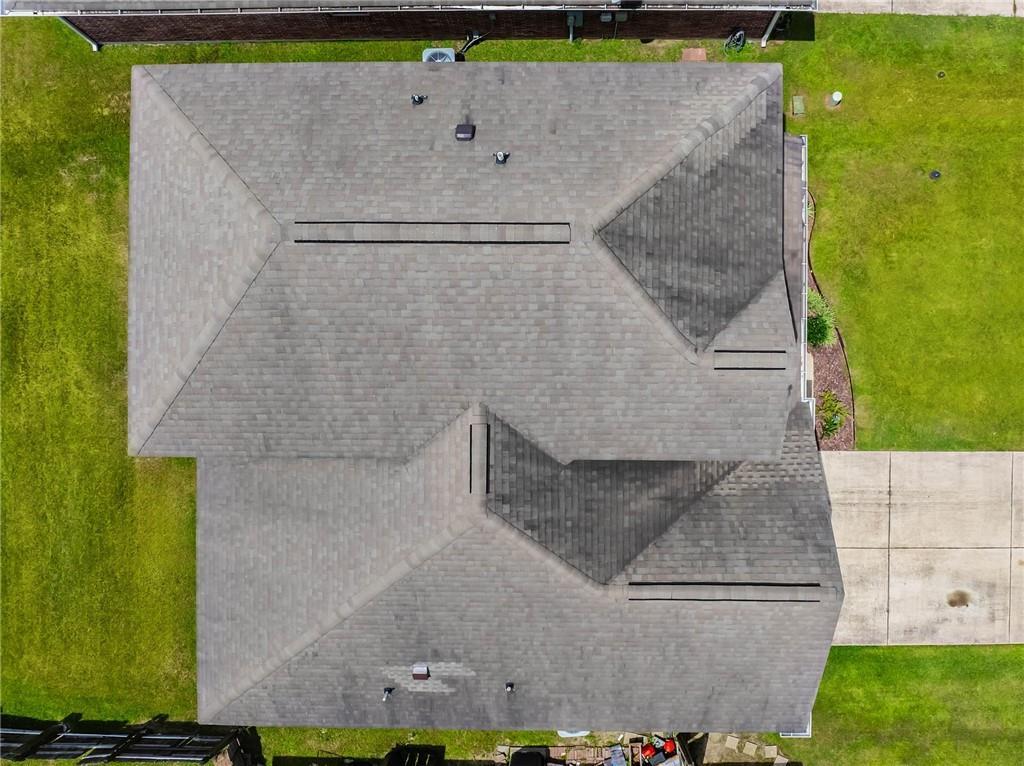 Image 4: roof
