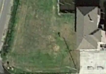 Image 2: Corner lot with bulkhead