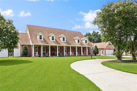 299 SARAH VICTORIA Drive