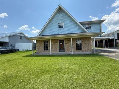 119 CRESTWOOD Drive