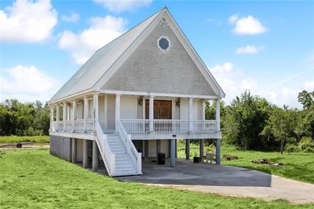 137 BATTISTELLA Road