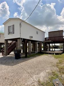 519 MARTIN Lane